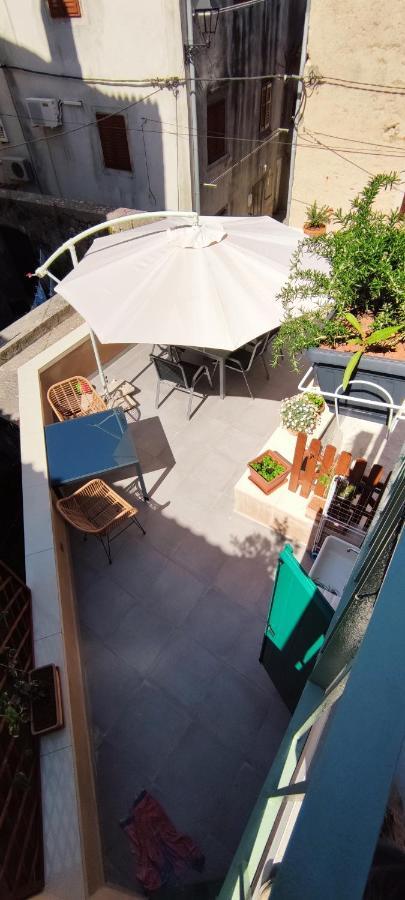 Luxury Apartment - Old Soul With A New Heart Cres Exterior photo